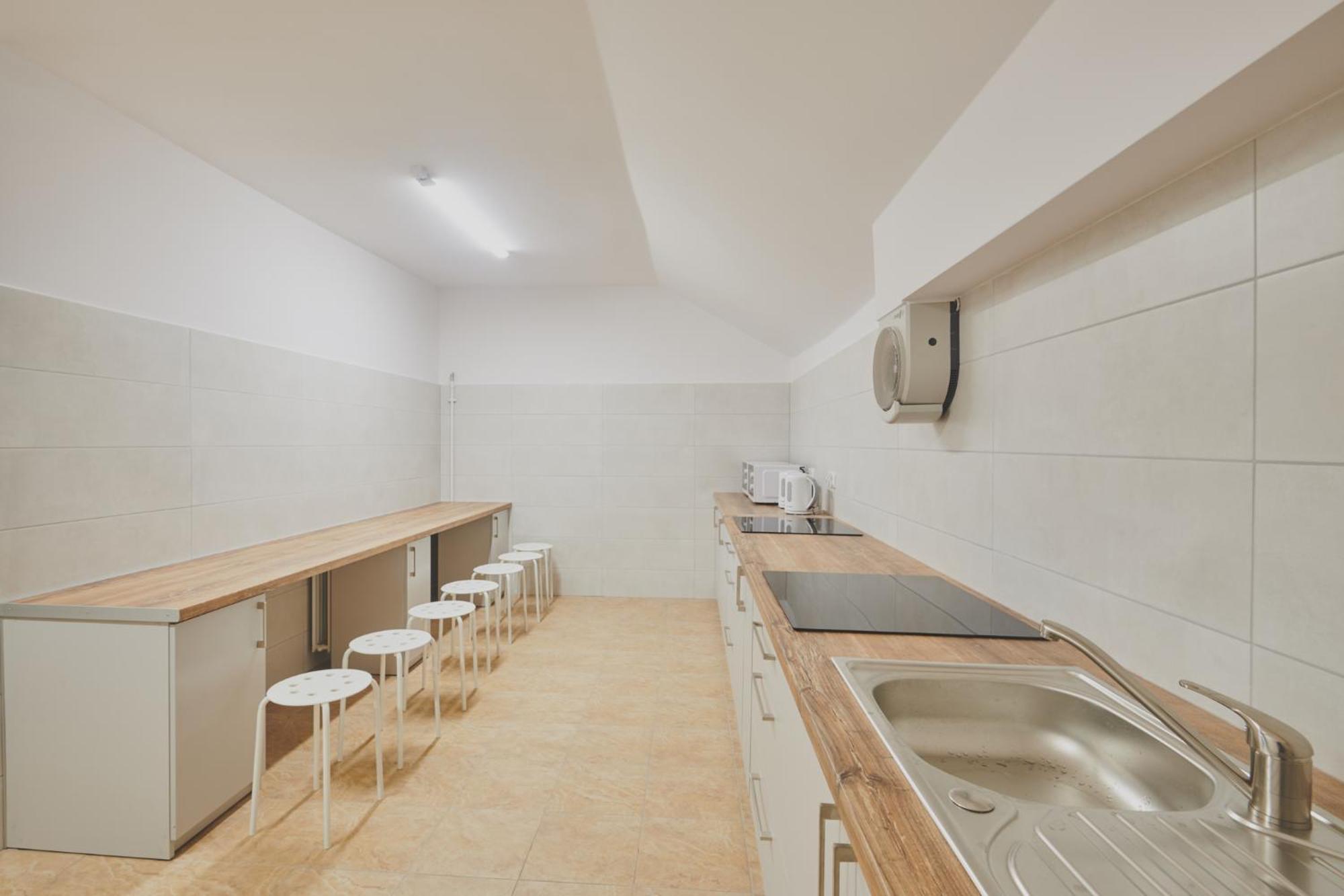 Hostel L44 Nowy Targ Eksteriør billede